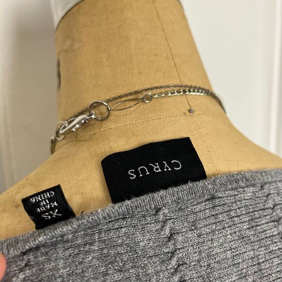 Cyrus Grey batwing sweater with high neckline minimalistic preppychic - Picture 7 of 8